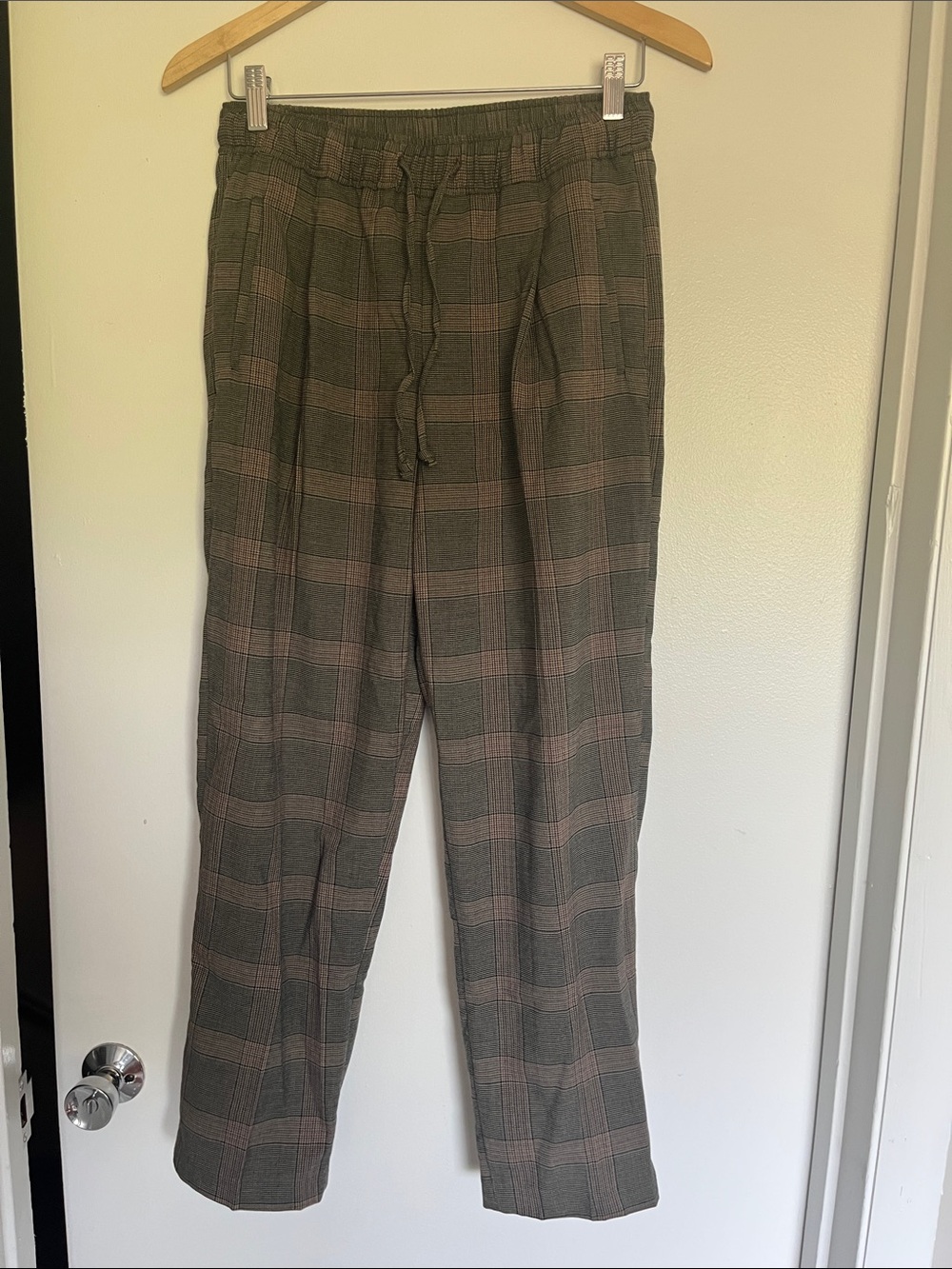 Old Navy Pants - Plaid Gray/Brown